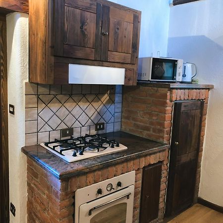 Appartamento "Verdjats" Challand-Saint-Anselme Bagian luar foto